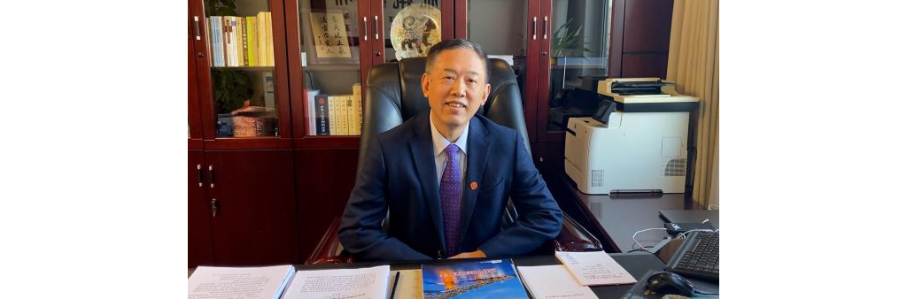 天下人大宪法和法律委副主任徐辉：长江进入全面依法掩护阶段