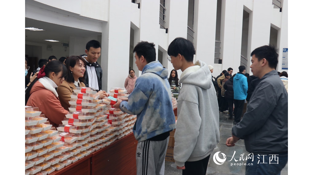 热心！江西高校为考研学生奉上暖和
