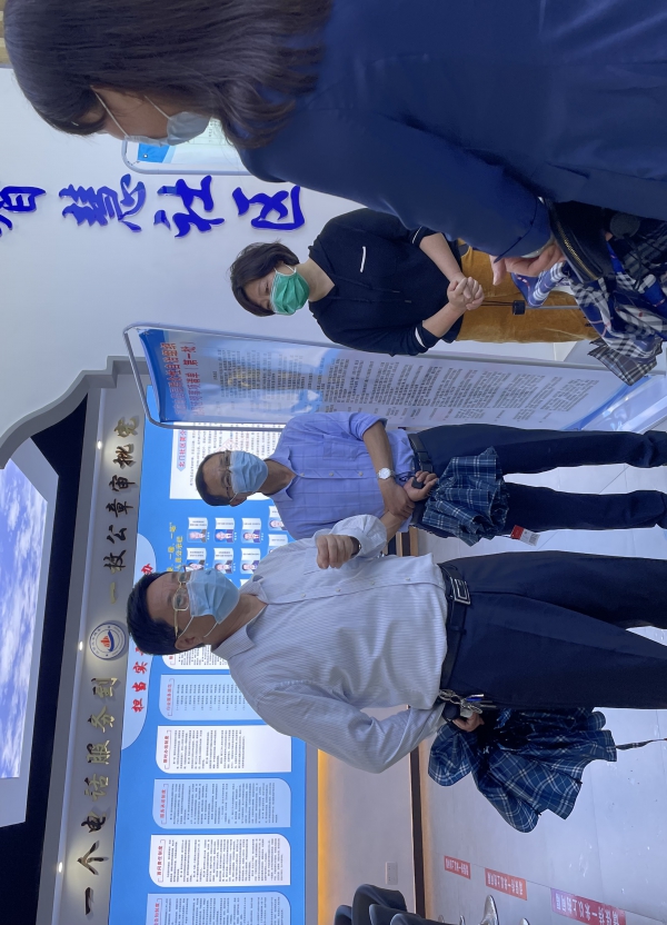 市人年夜常委会开展“物业社区行”运动专题调研